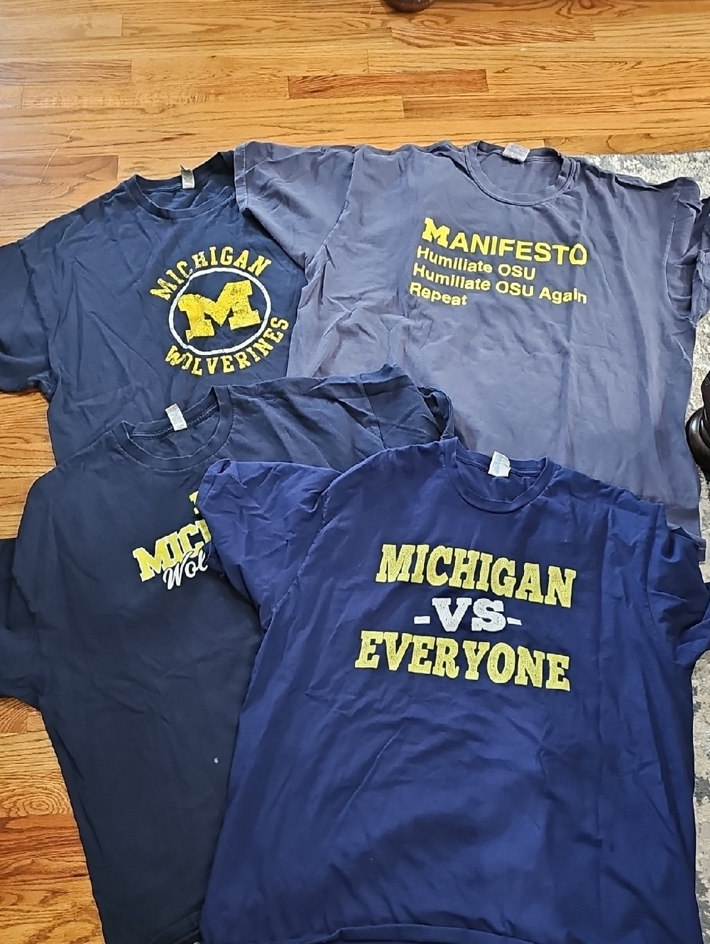 Mens Michigan Graphic Tees - Size 3x